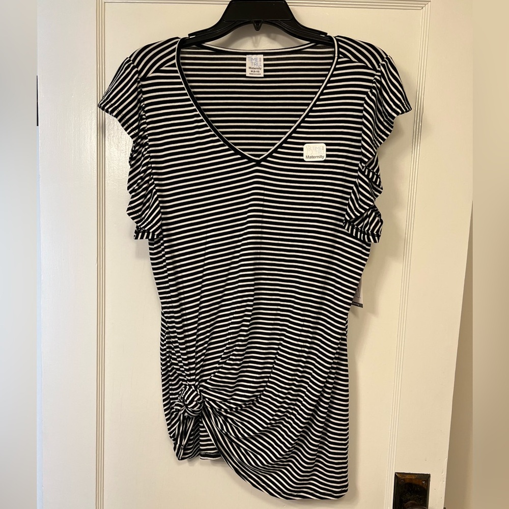NWT Time & Tru Maternity top